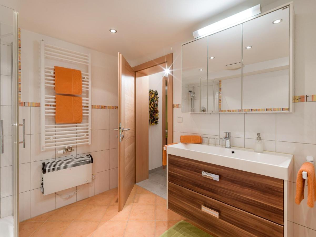 Ferienwohnung Petra Bruck am Ziller ภายนอก รูปภาพ