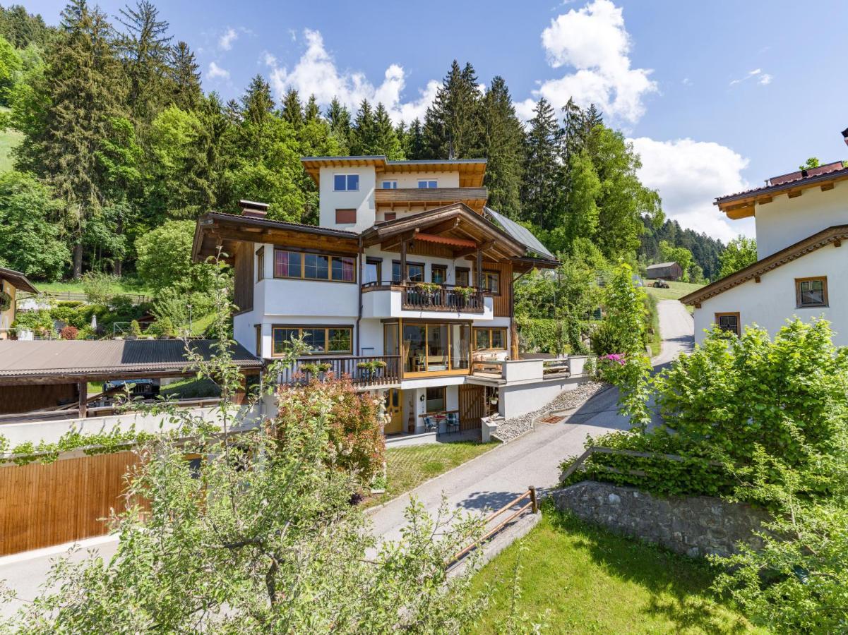 Ferienwohnung Petra Bruck am Ziller ภายนอก รูปภาพ
