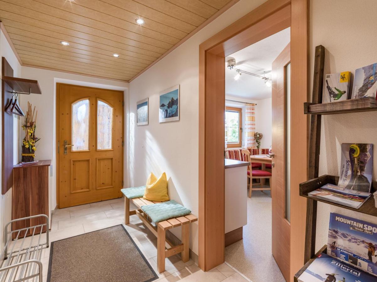 Ferienwohnung Petra Bruck am Ziller ภายนอก รูปภาพ